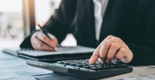 Vers qui se tourner pour avoir des conseils fiscaux et réduire ses impôts ?