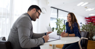 Souscrire à une assurance-vie : explications, conseils et comparateur