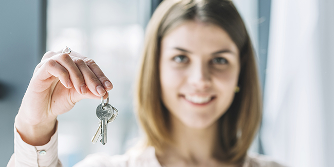 Faut-il être majeur pour faire un emprunt immobilier ? Quel est l'âge minimum ?