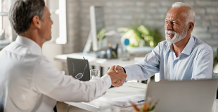 Assurance de prêt immobilier à plus de 50 ans : conseils et simulation