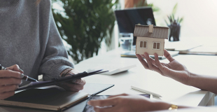 Prêt immobilier sans CDI : 4 solutions pour obtenir un crédit