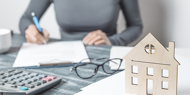 Regrouper un crédit immobilier et un crédit travaux : conseils et comparateur